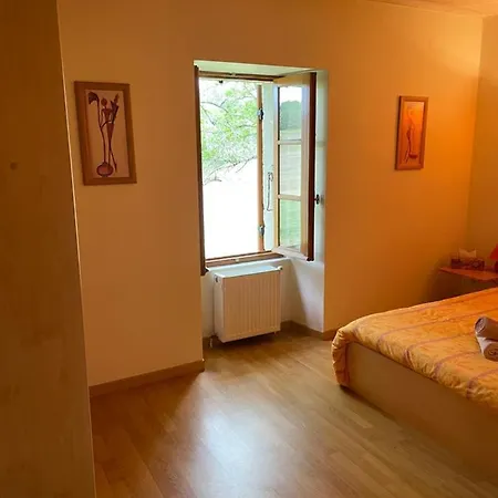 Belle La Loube Séjour chez l'habitant Biras