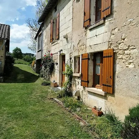 Belle La Loube Séjour chez l'habitant *